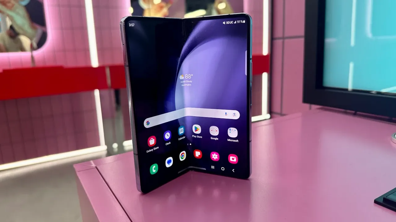 Samsung Galaxy Z Fold 5: последние обновления ПО