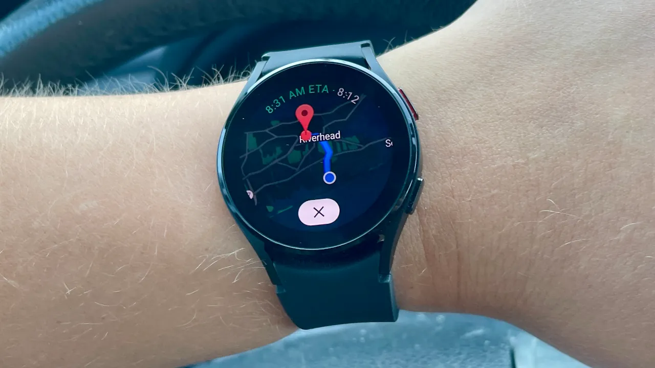 Google Maps на Galaxy Watch, теперь показывает общественный транспорт