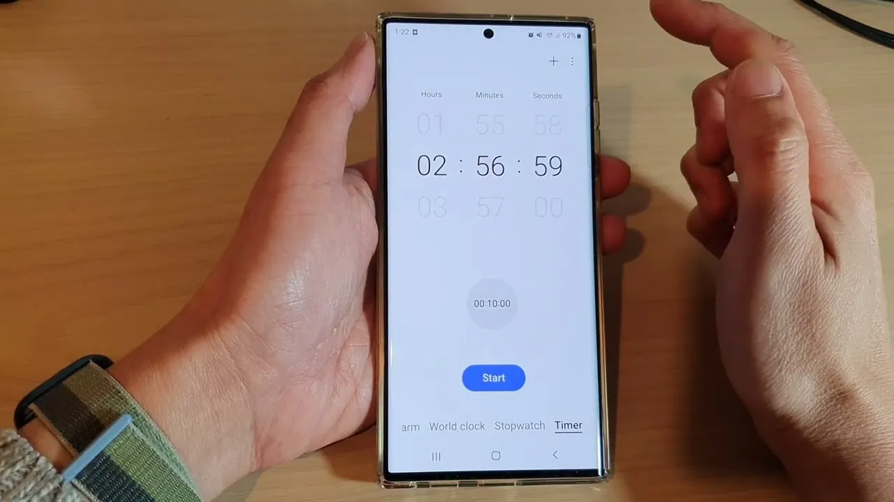 Обновленное приложение Samsung Clock просочилось в сеть