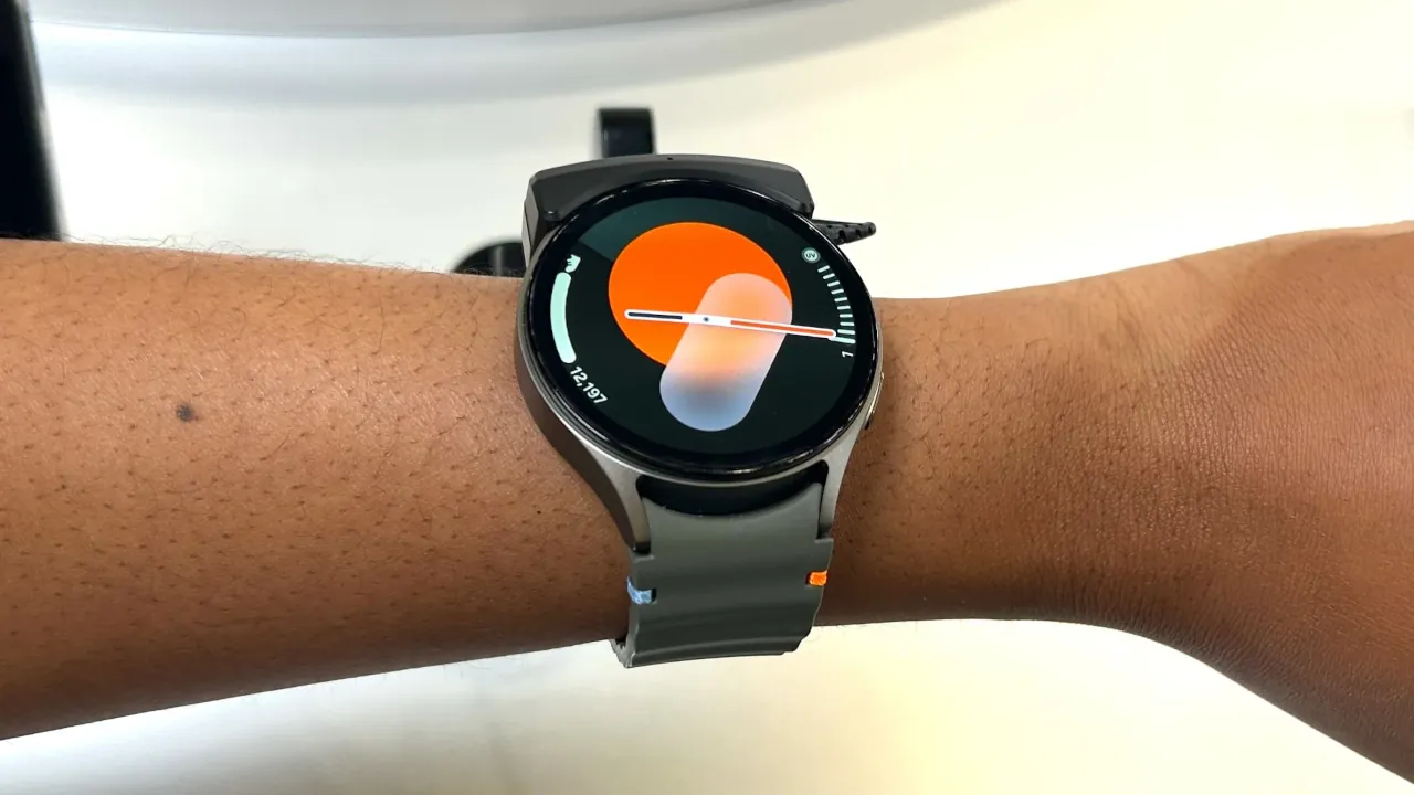 Samsung Galaxy Watch 7: последние обновления ПО